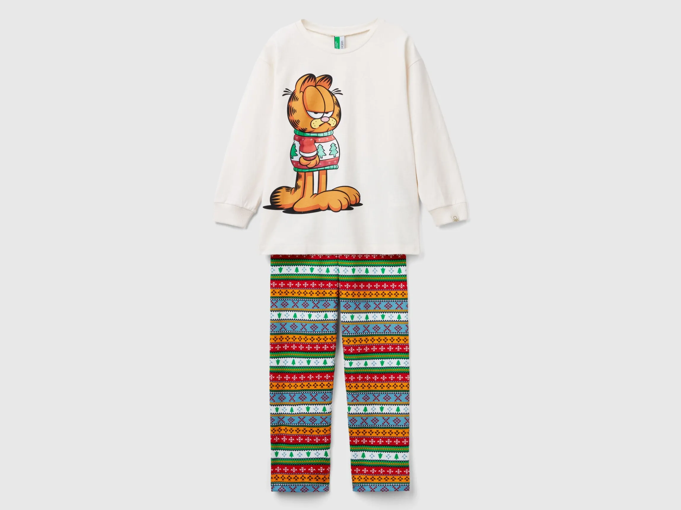 Garfield ©2024 by Paws, Inc. long pyjamas