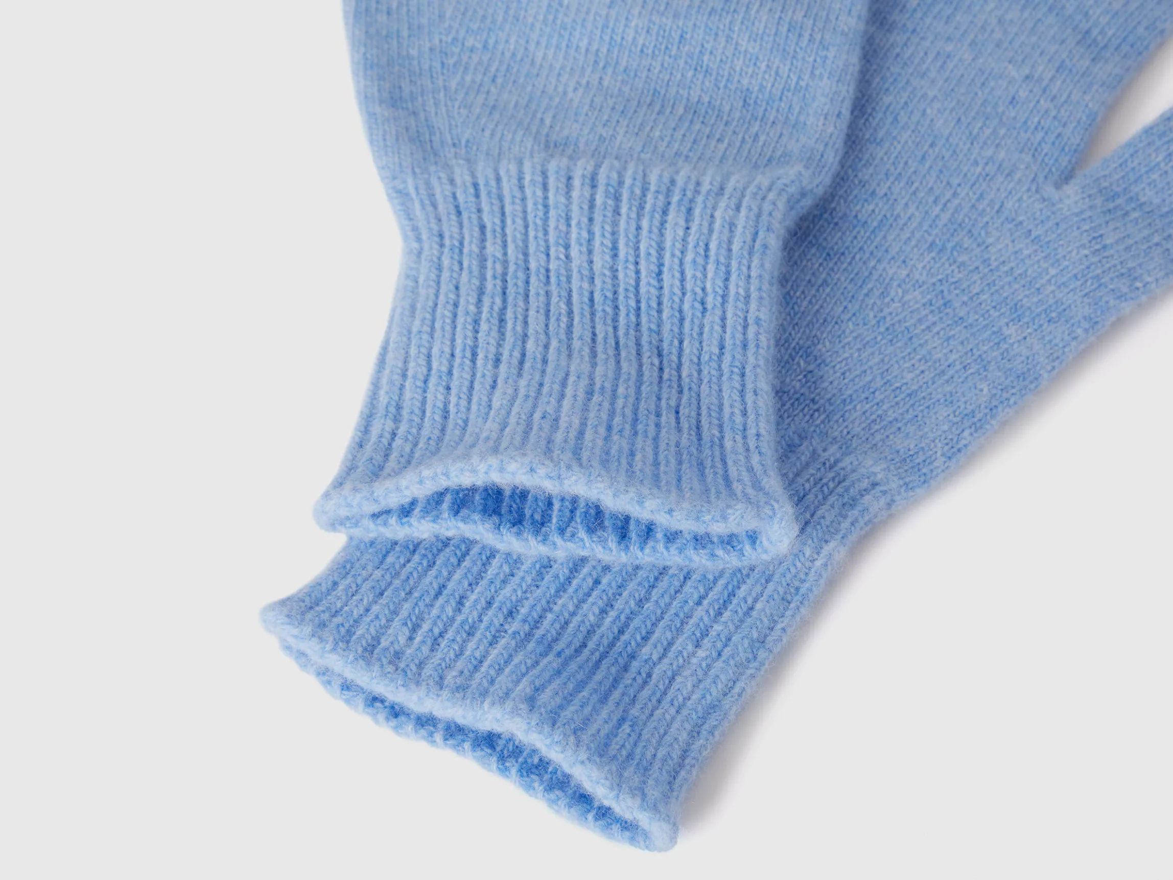 Gloves in pure Merino wool