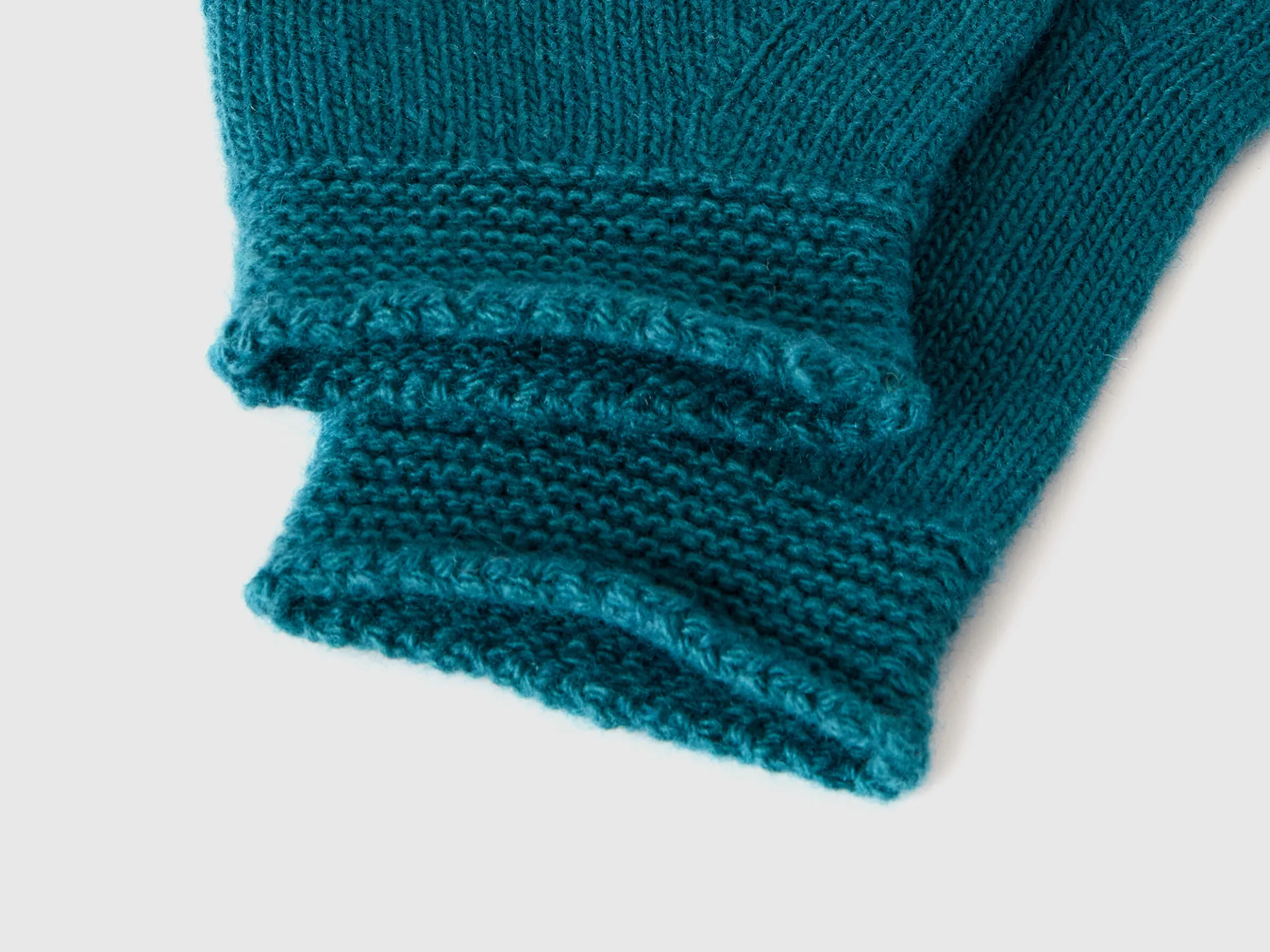 Gloves in stretch wool blend