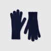 Gloves with cable knit