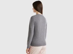 Gray crew neck sweater in Merino wool