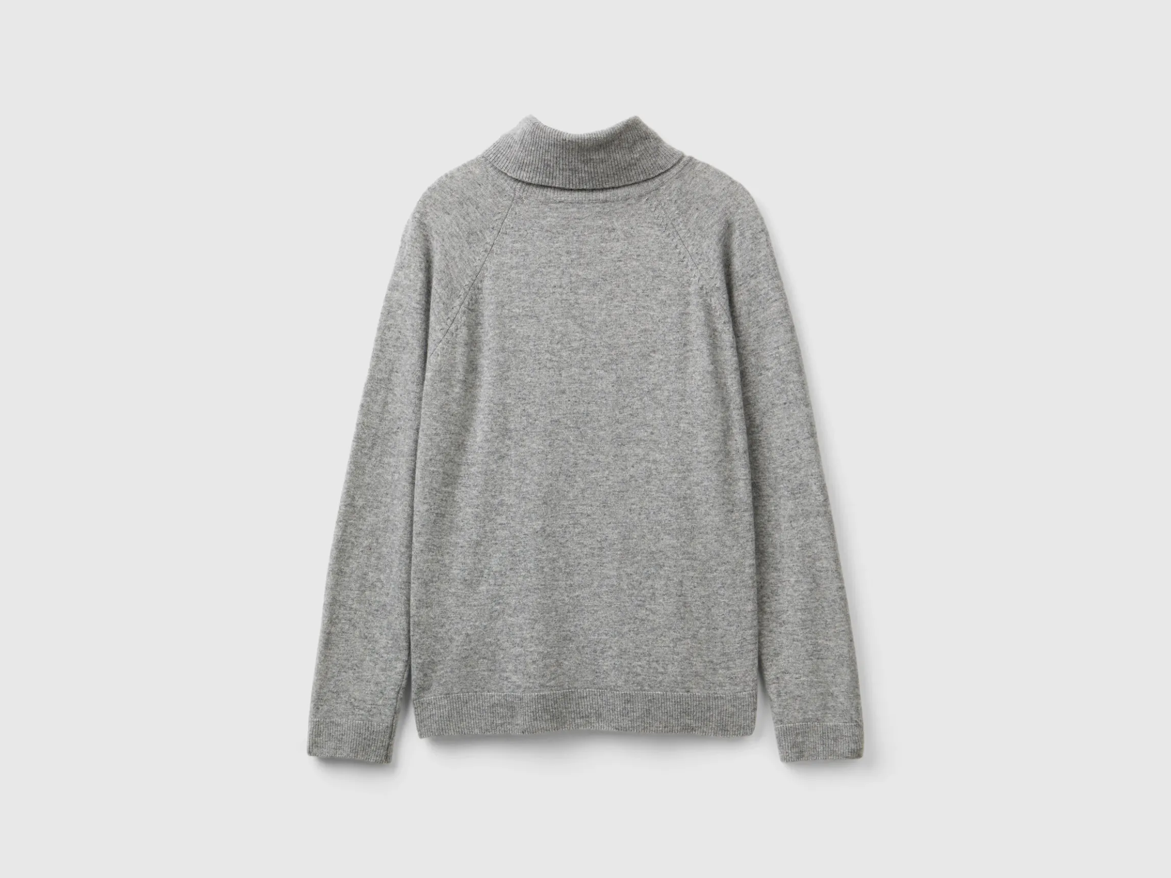 Gray turtleneck sweater in cashmere and wool blend