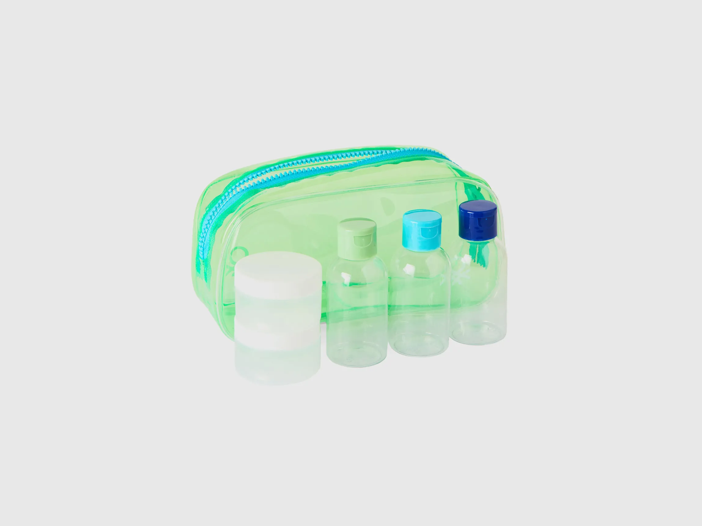 Green beauty travel case