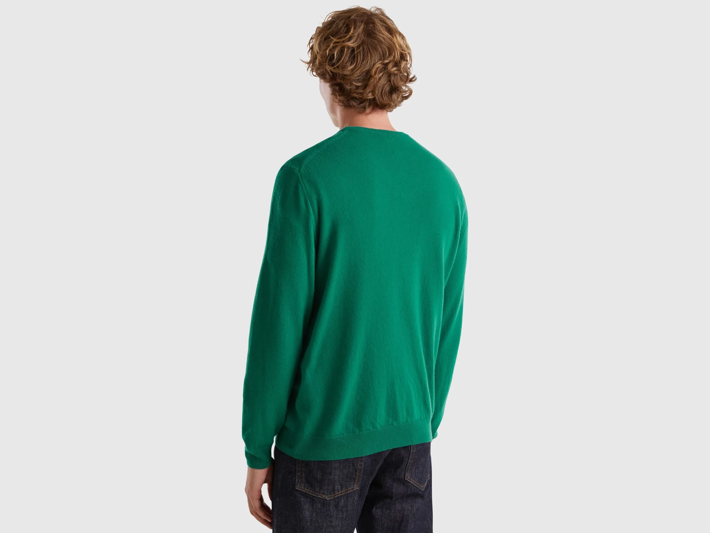 Green crew neck sweater in pure Merino wool