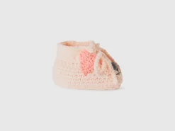 Handmade booties with applique