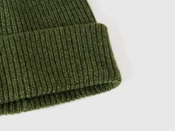 Hat in cashmere and wool blend