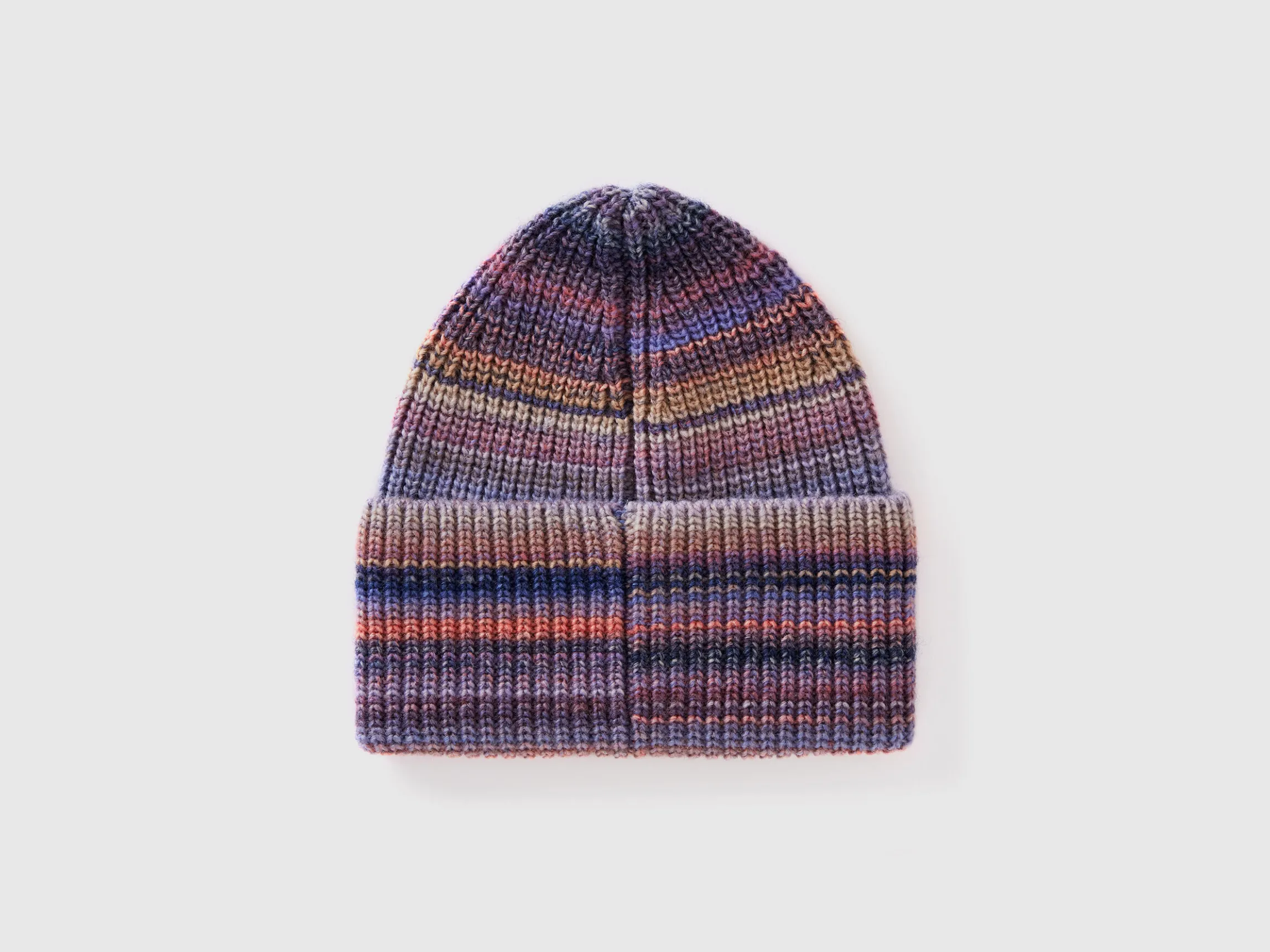 Hat in multicolored wool blend