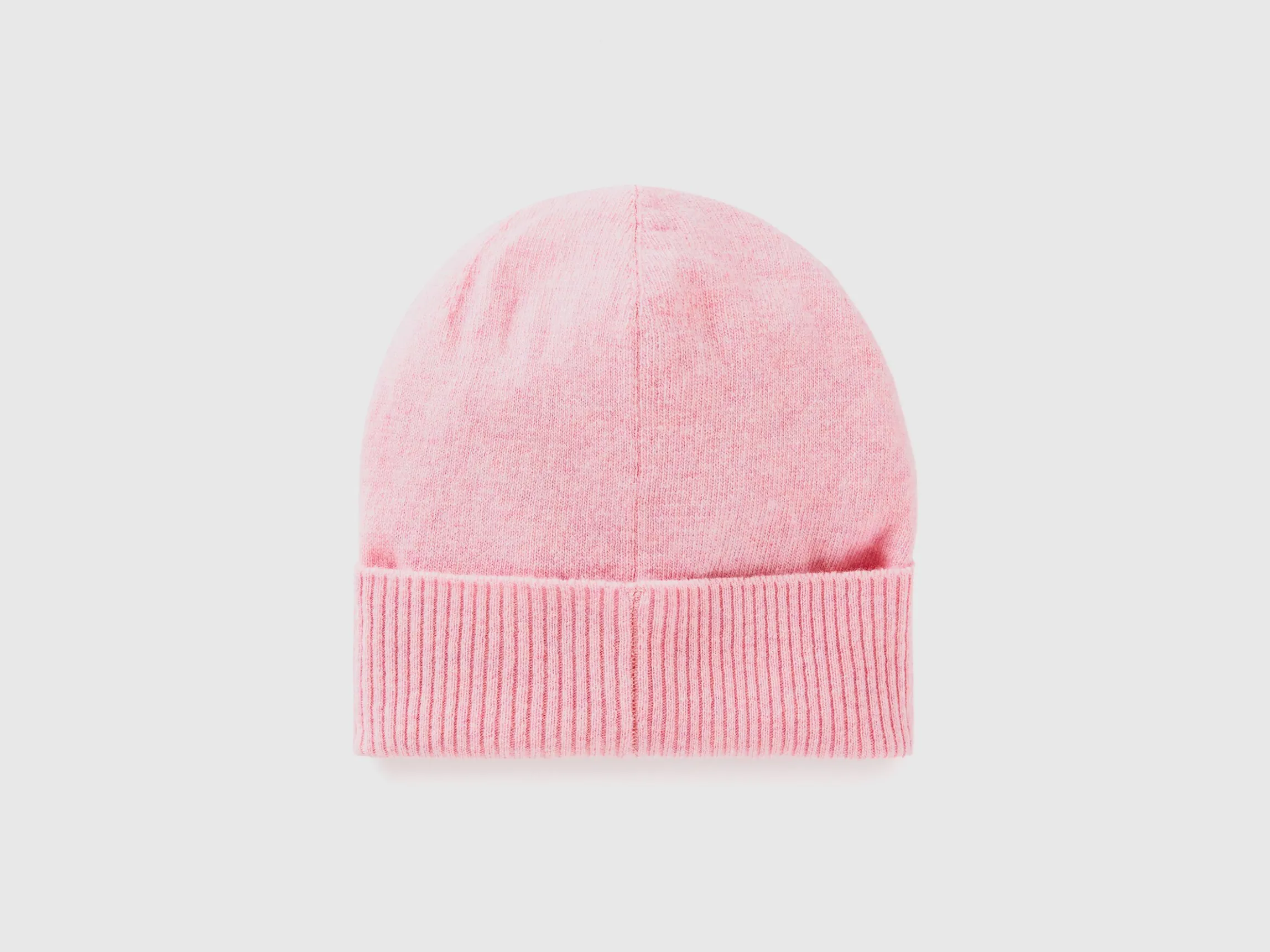Hat in pure Merino wool