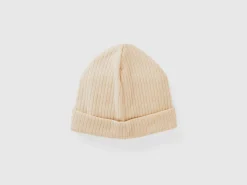 Hat in stretch viscose blend