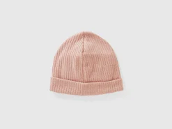 Hat in stretch viscose blend