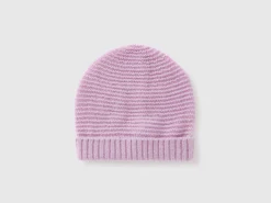 Hat in wool blend