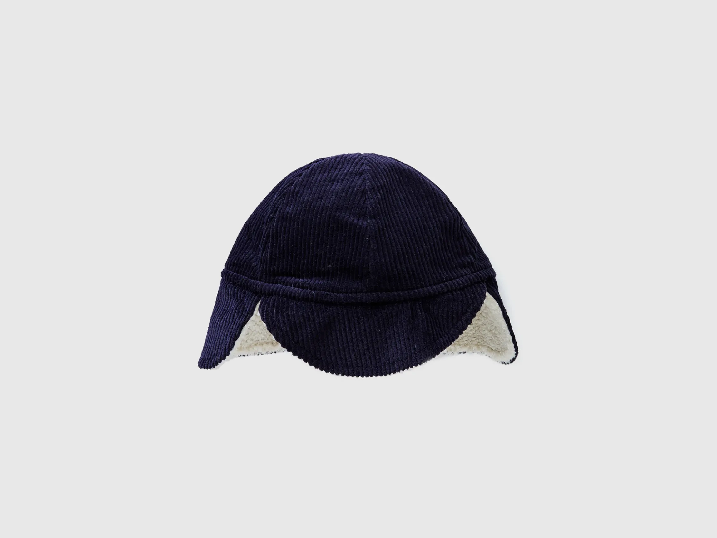 Hat with earflaps