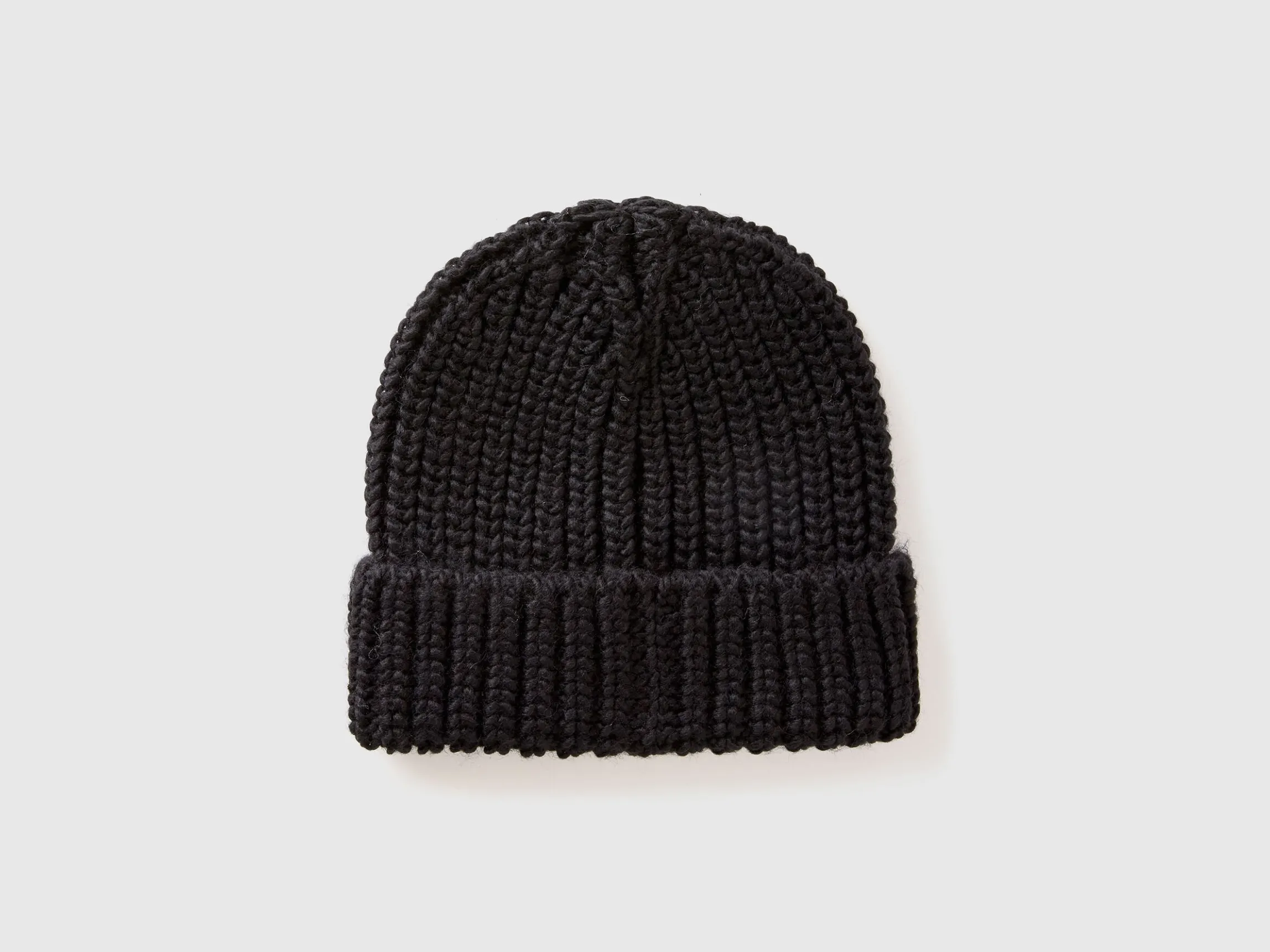 Hat with rhinestone logo