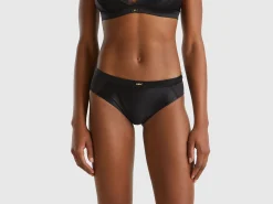 High-waisted briefs in glossy fabric