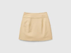 High-waisted mini skirt