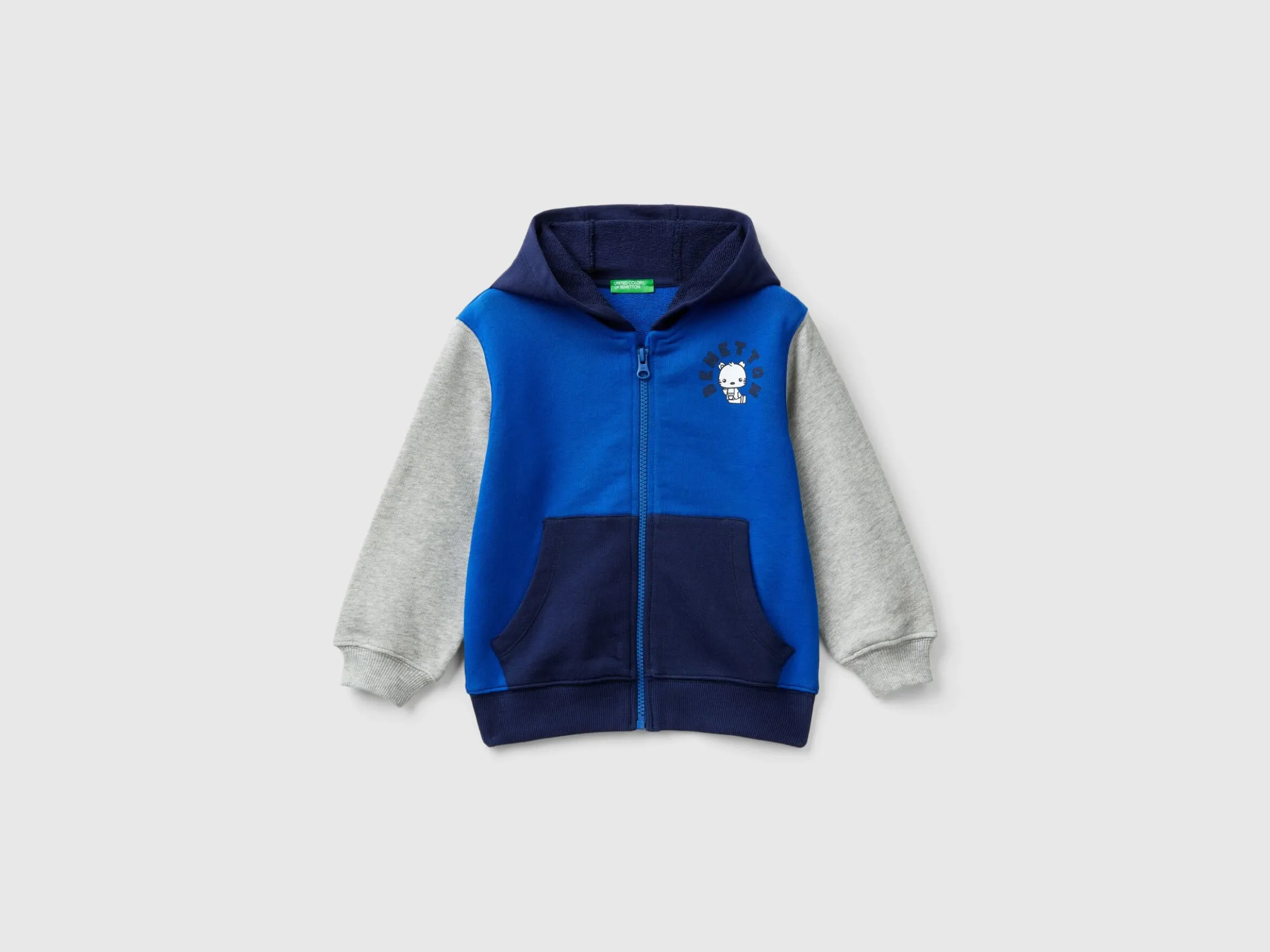 Hoodie with logo