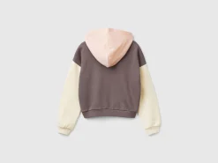 Hoodie with sequins