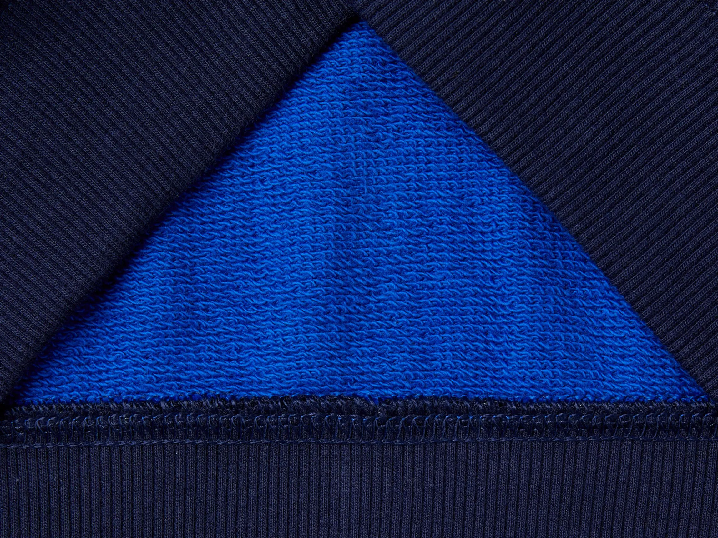 Hoodie with zip and embroidered logo