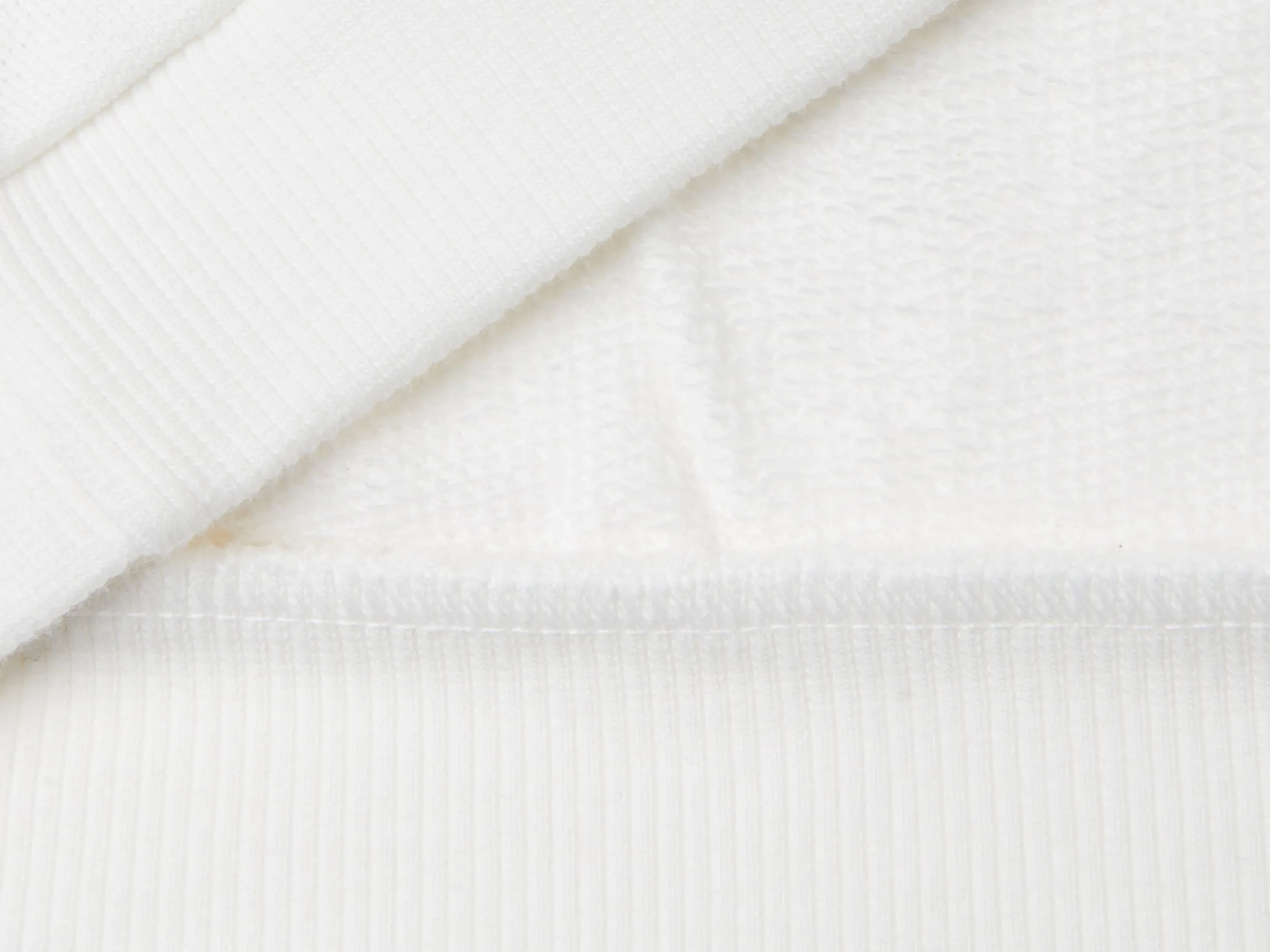 Hoodie with zip in organic cotton