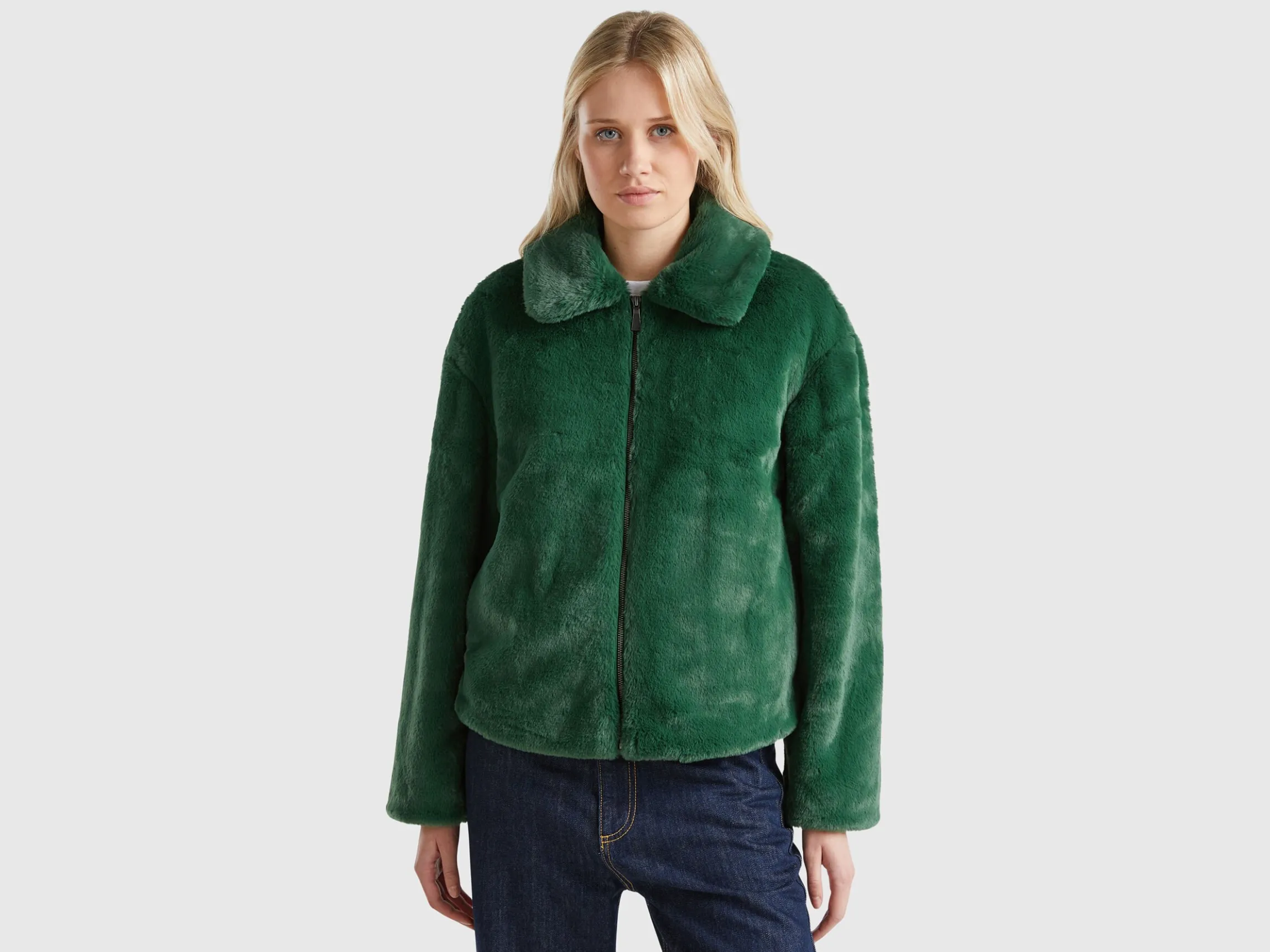 Jacket in faux fur