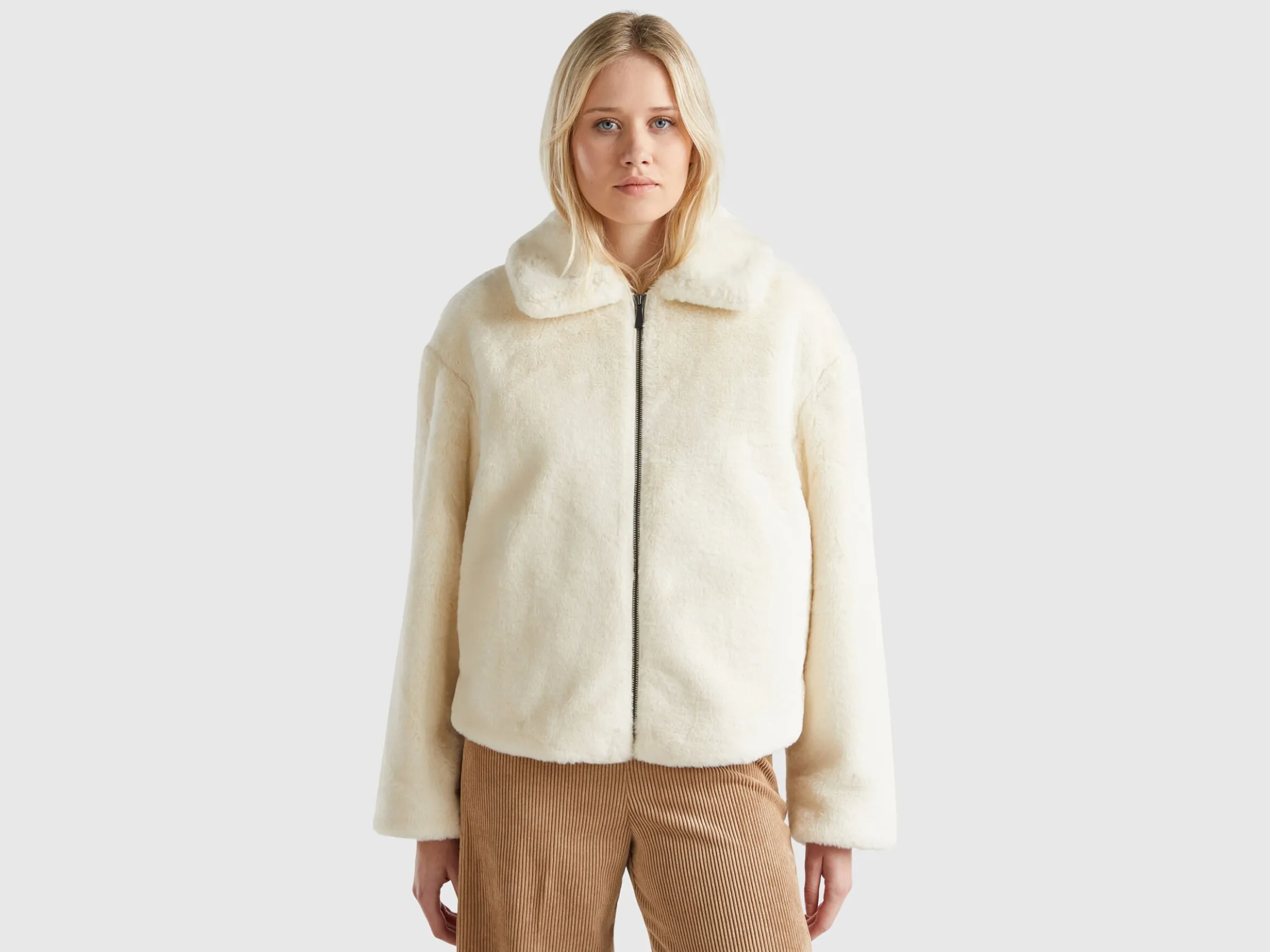 Jacket in faux fur