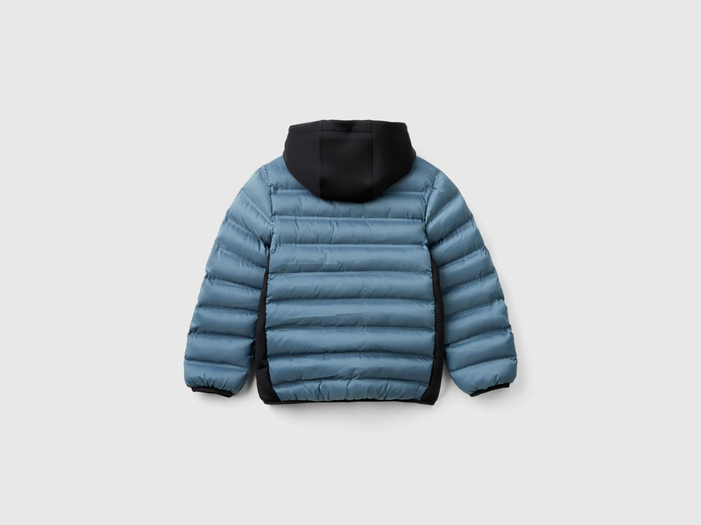 Jacket with neoprene details