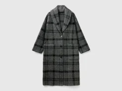 Jacquard check coat