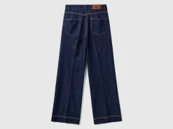 Jeans with wide leg