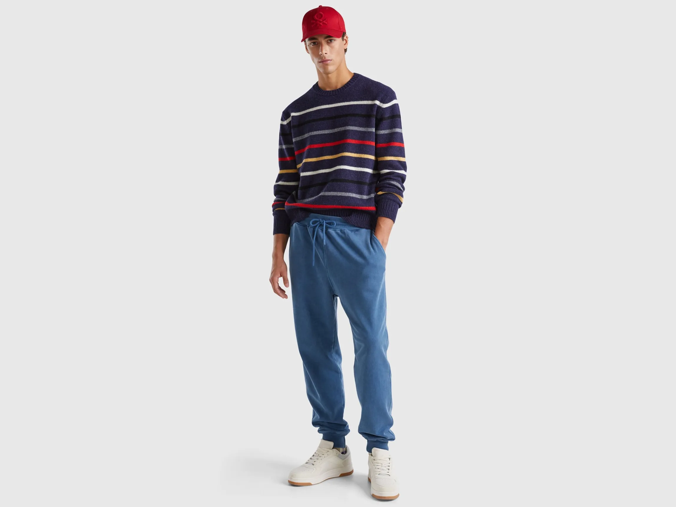 Joggers in organic cotton