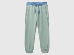 Joggers with drawstring
