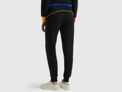 Joggers with drawstring