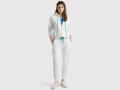 Joggers with drawstring
