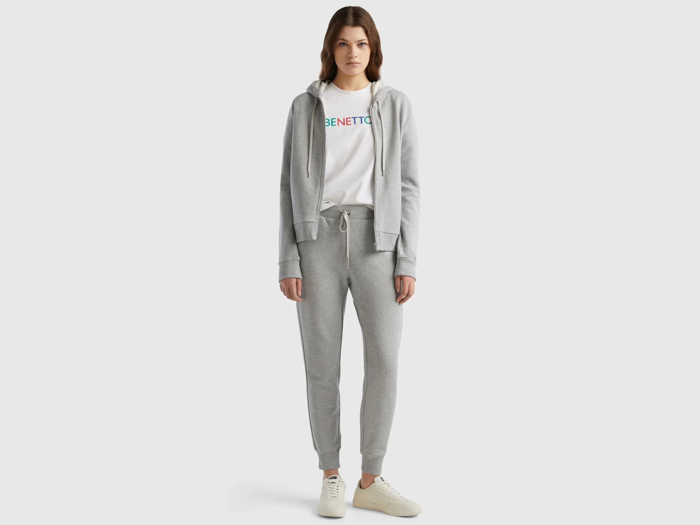 Joggers with drawstring