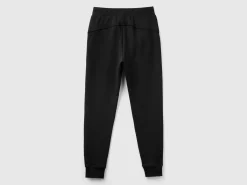 Joggers with drawstring