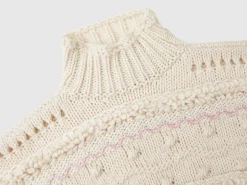 Knit cape with lurex