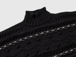 Knit cape with lurex