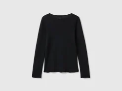Knit t-shirt
