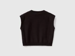 Knit vest