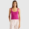 Knitted tank top with square neckline