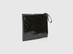 Large clutch with logo