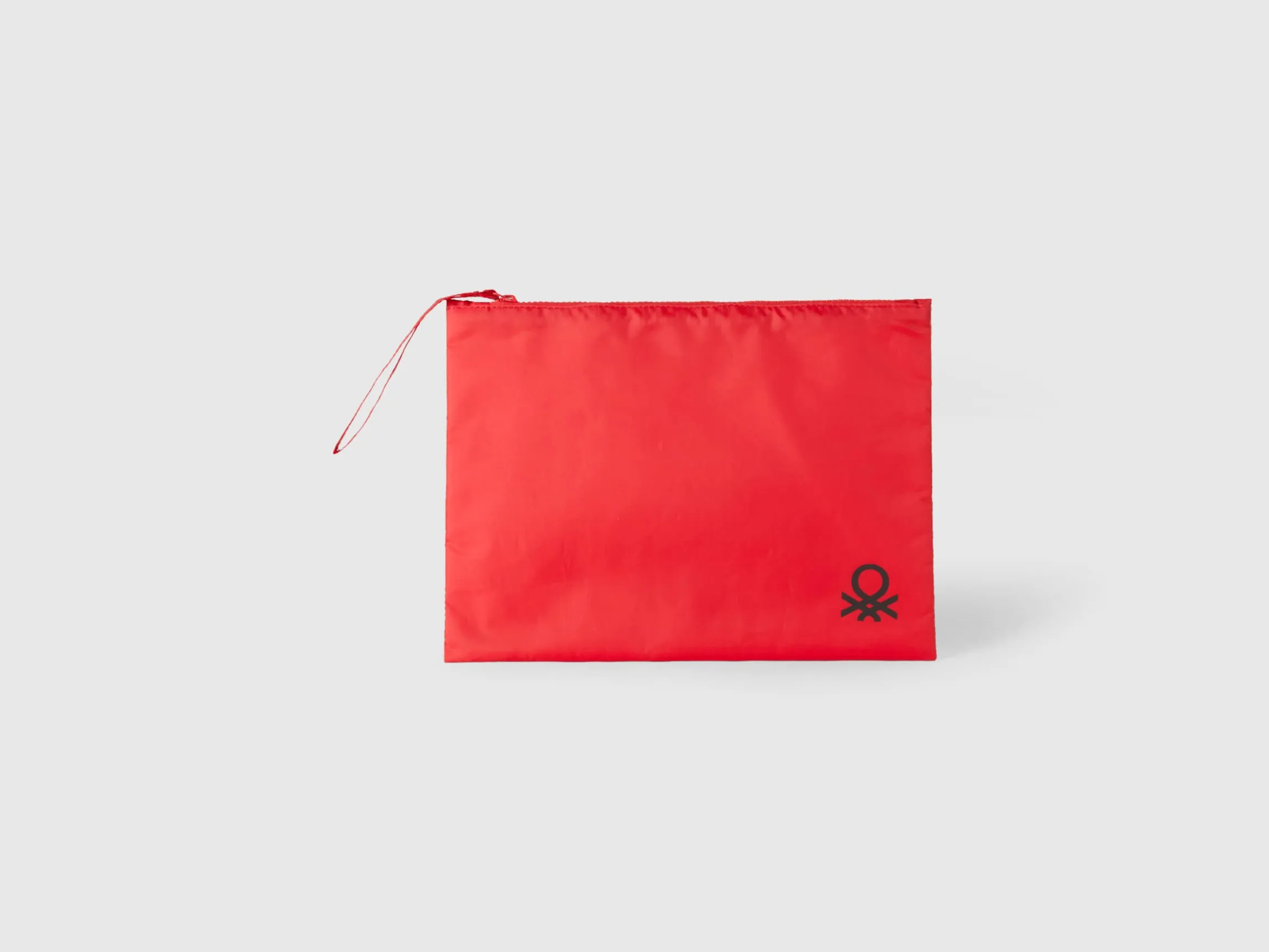 Large pouch with logo