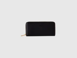 Large zip wallet