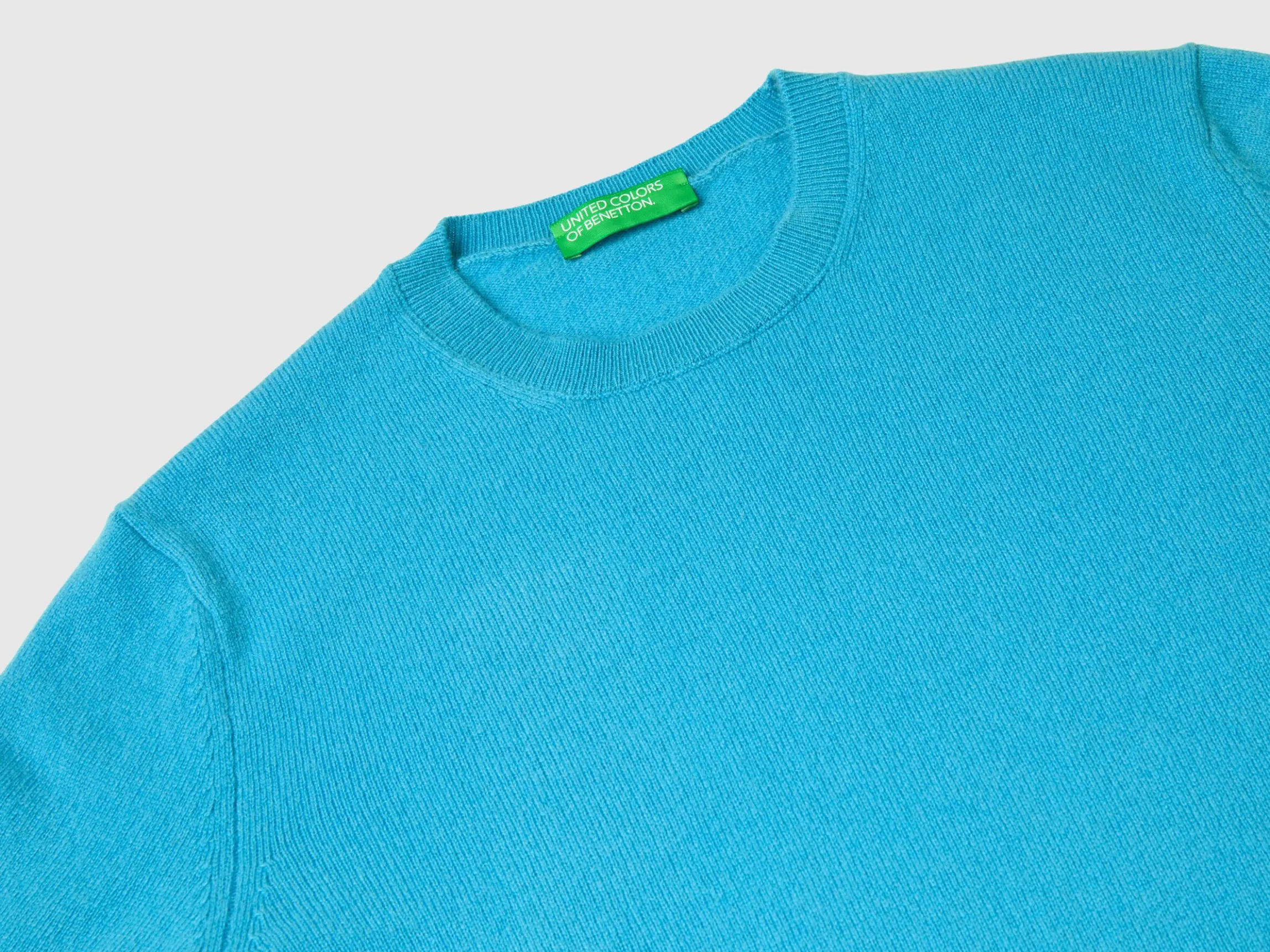 Light blue sweater in pure cashmere