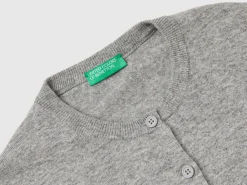 Light gray cardigan in cashmere and wool blend