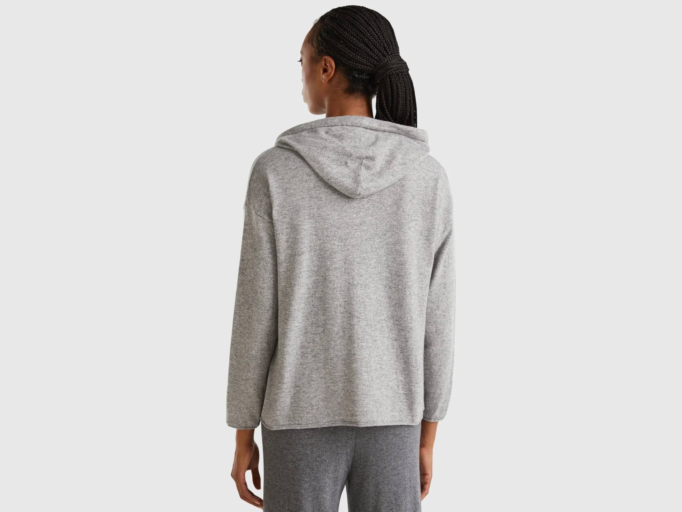 Light gray cashmere blend sweater with hood