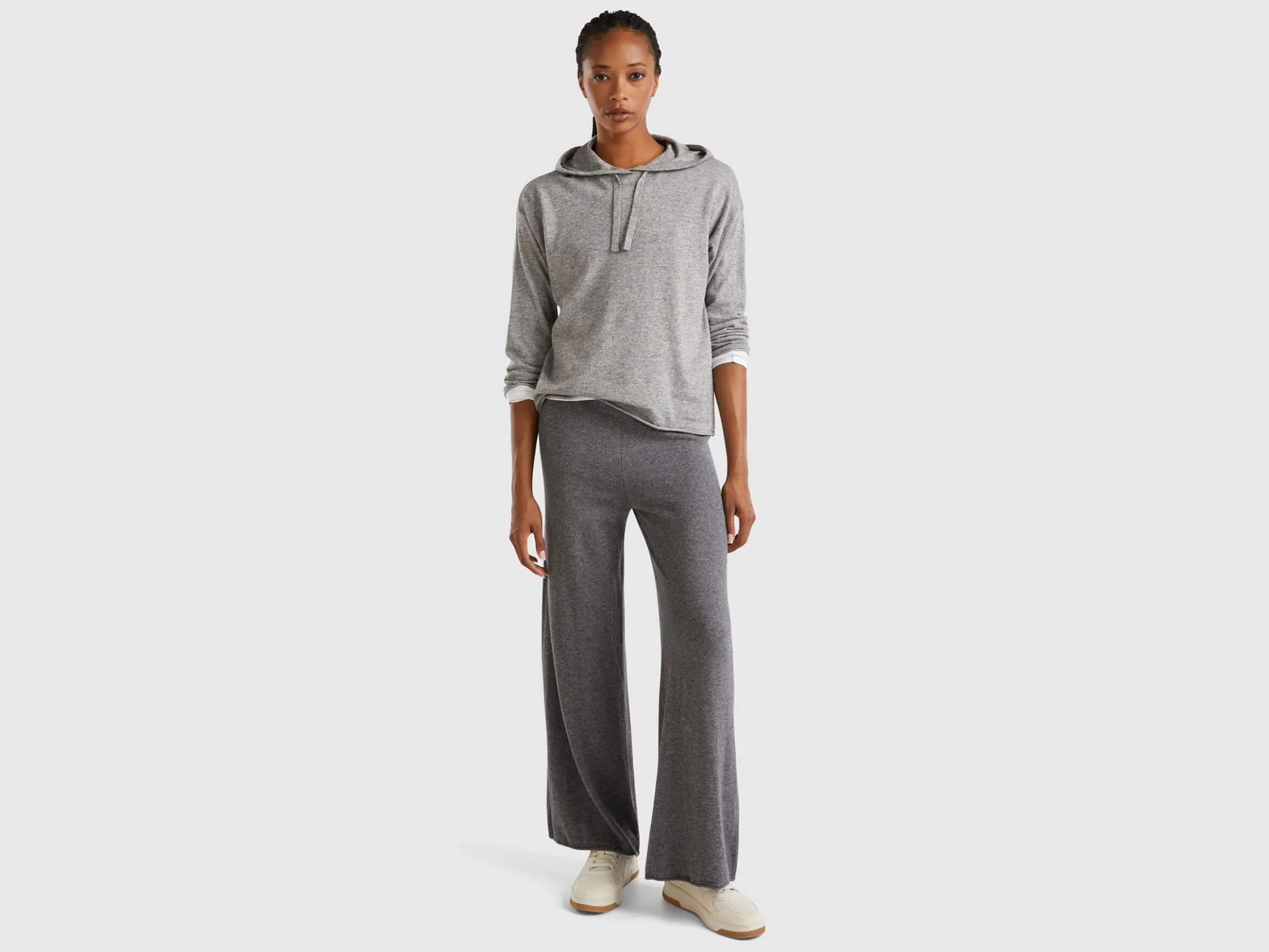 Light gray cashmere blend sweater with hood