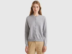 Light gray crew neck cardigan in pure Merino wool