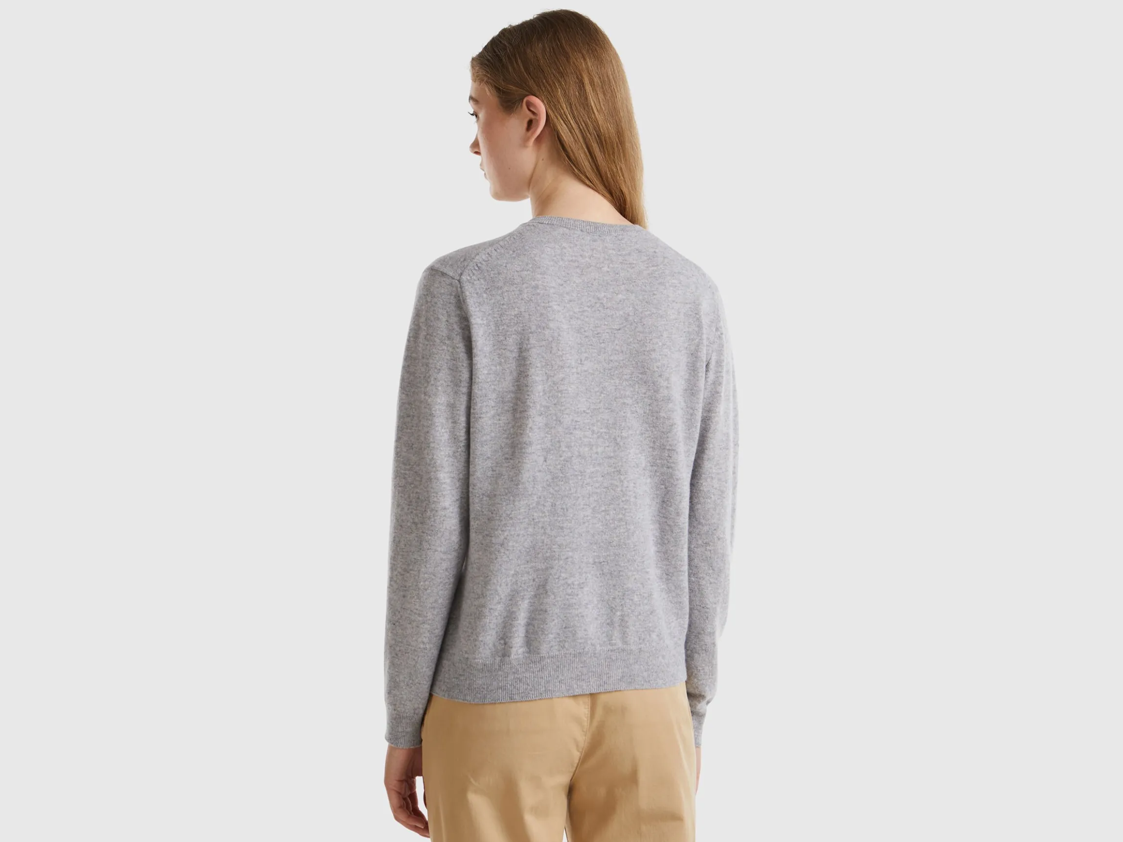 Light gray crew neck cardigan in pure Merino wool