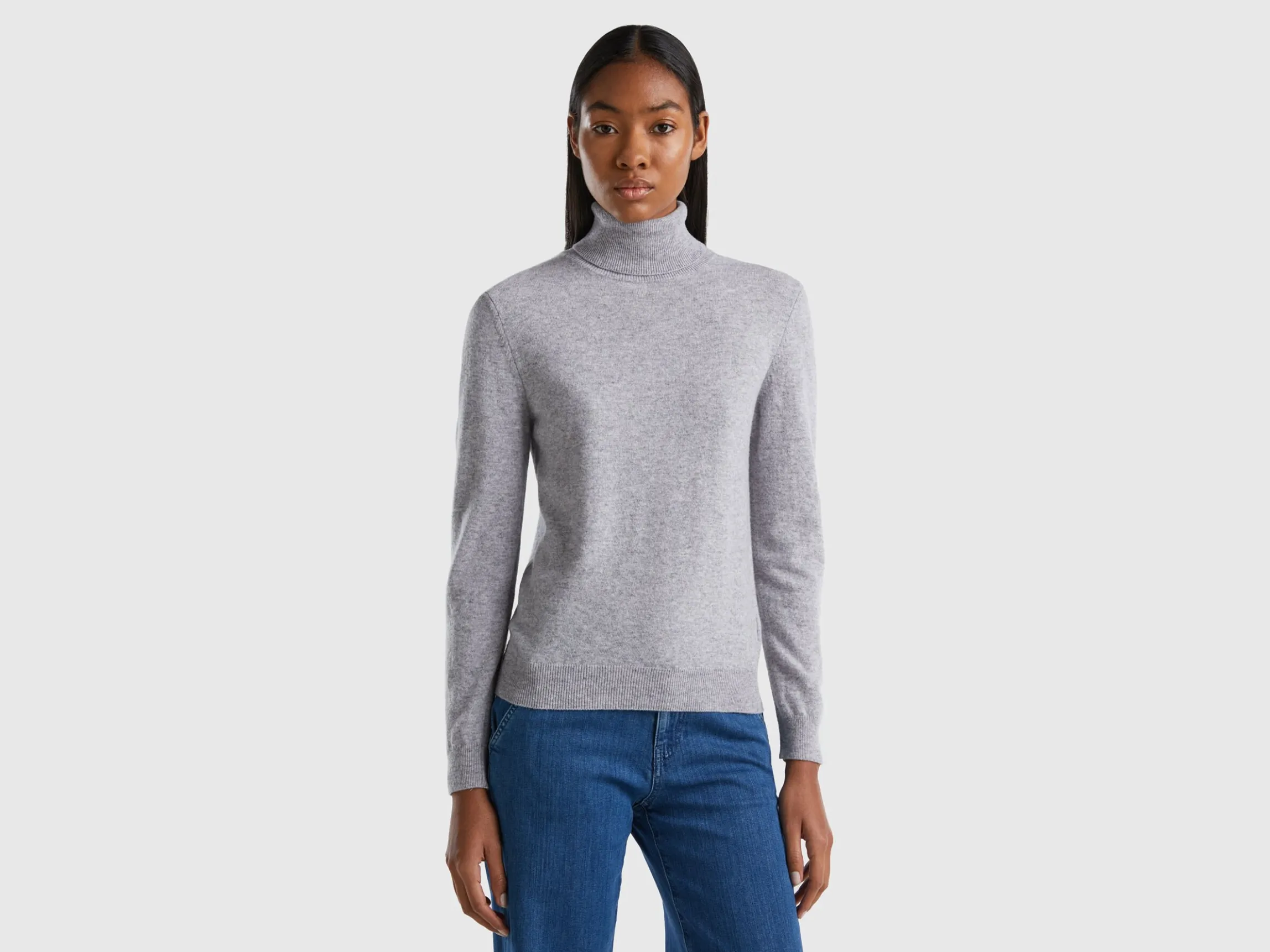 Light gray turtleneck in pure Merino wool