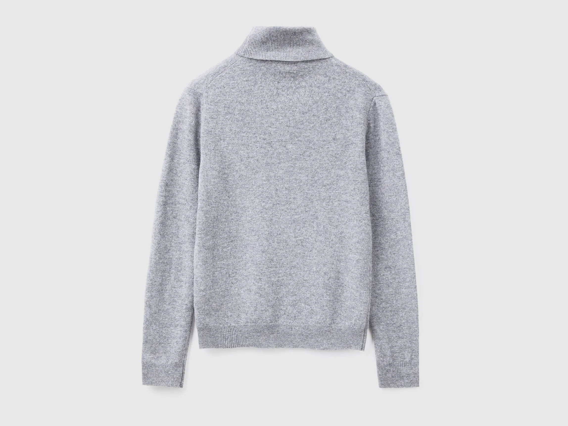 Light gray turtleneck in pure Merino wool